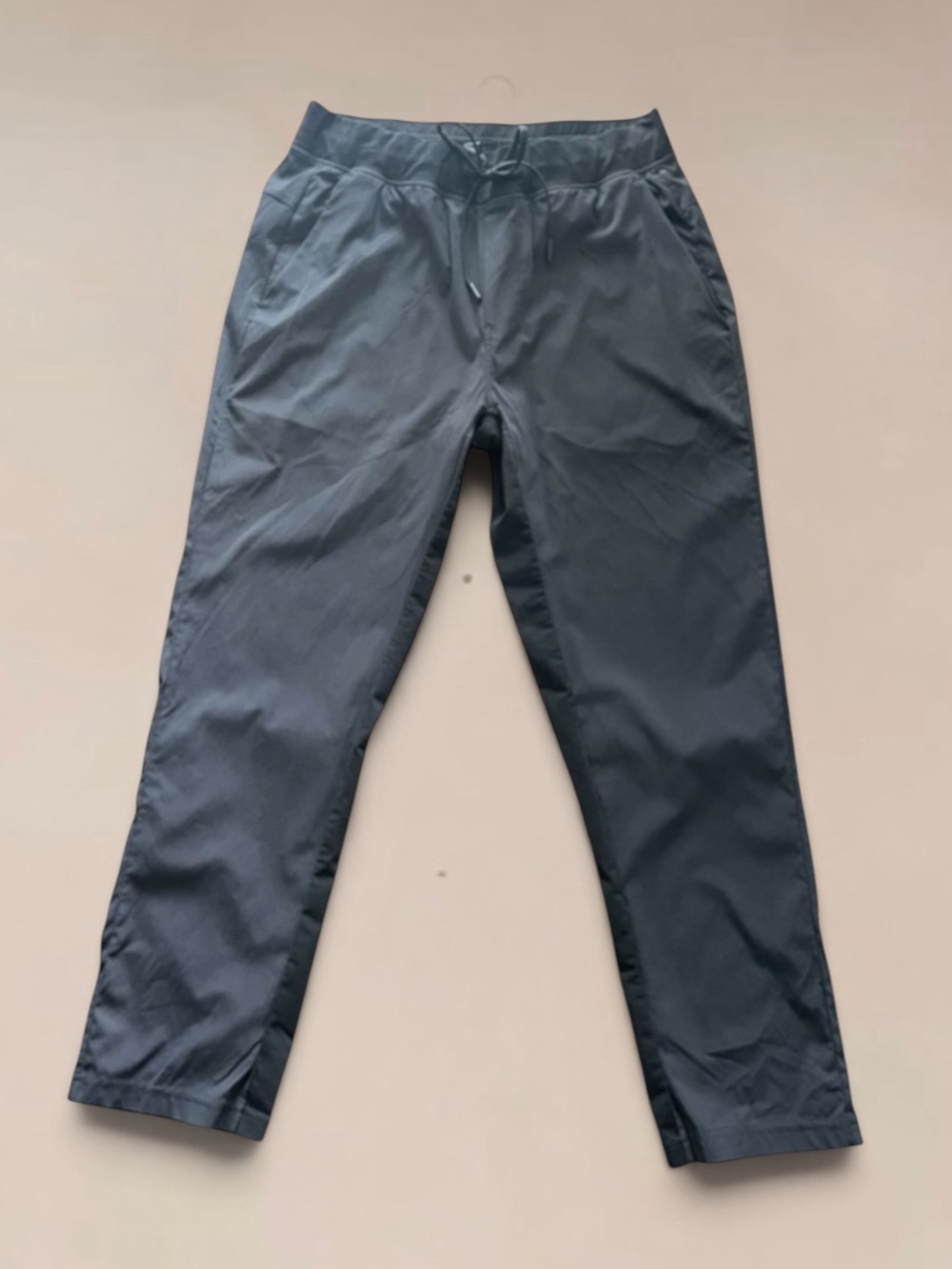 LULULEMON MENS PULL ON BLACK NYLON LYCRA PERFORMANCE JOGGER PANTS SIZE LARGE